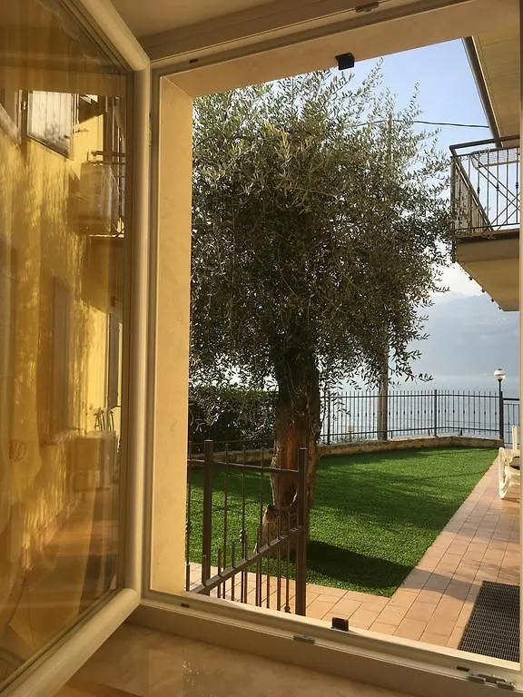 Mary Apartments Brenzone sul Garda 0*,  Italy